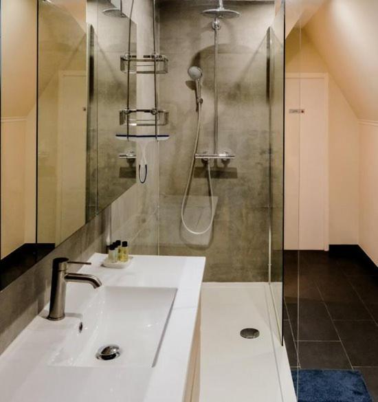 Guesthouse Orchid بروج المظهر الخارجي الصورة